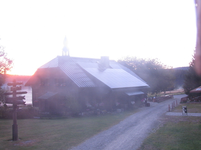 f202508260335.jpg