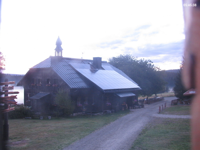 f202609020345.jpg